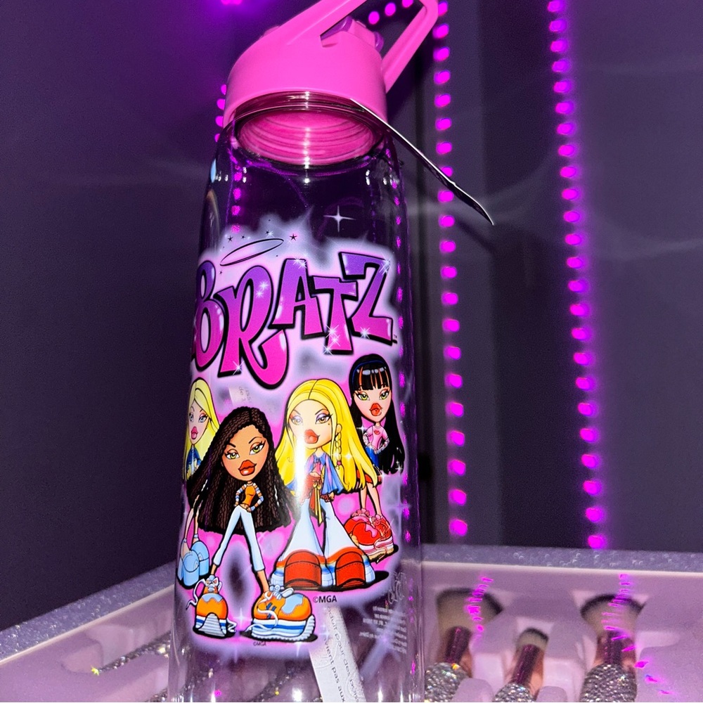 Bratz Water Bottle